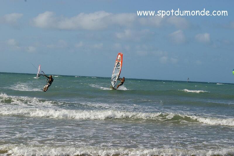 Windsurf KitesurfIcarai BeachBrésil