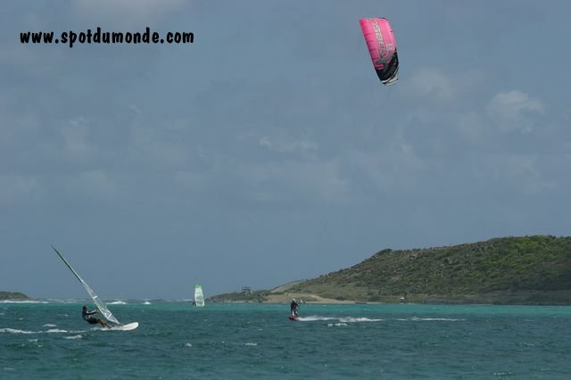 Windsurf KitesurfGalion BeachAntilles